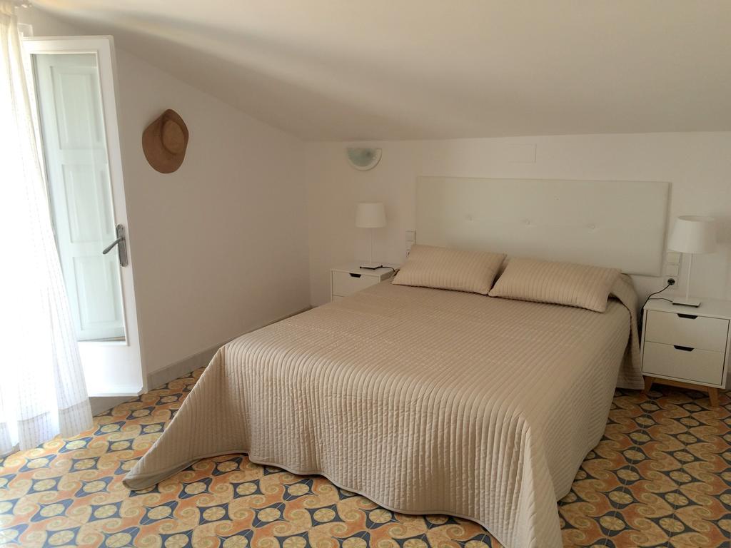 Apartaments La Palmera, Terrace & Pool Sant Marti d'Empuries Buitenkant foto